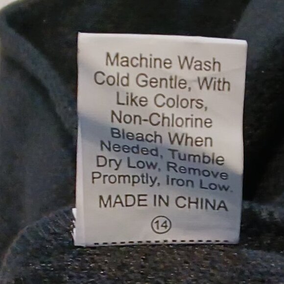 Kara And Kate 🌷 Womens Gorgeous Black Luxe Button Up Double Breasted Cape 🌷 - Picture 10 of 16